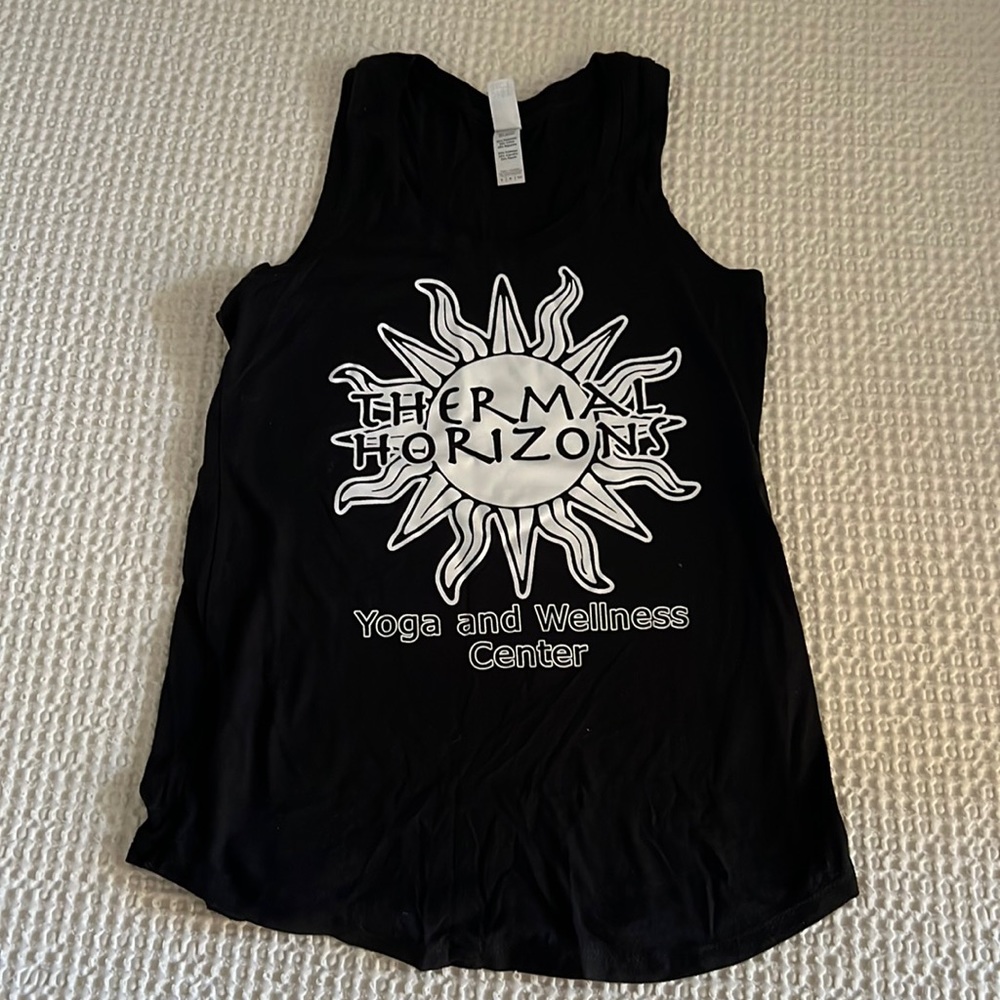 Black yoga tank